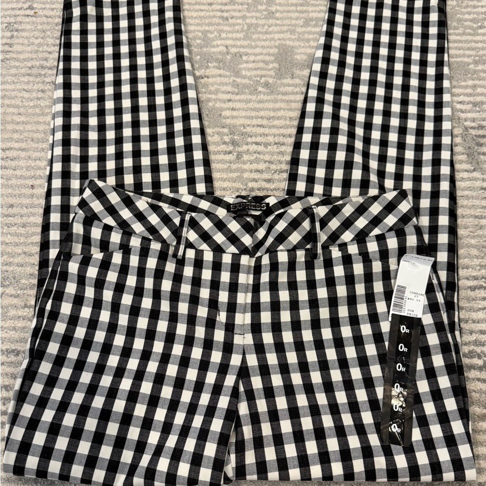 Express Black and White Checkered Cropped Pants